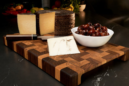 Wooden chopping board